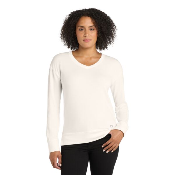 Women's Luuma Flex Long Sleeve V Neck Thumbnail